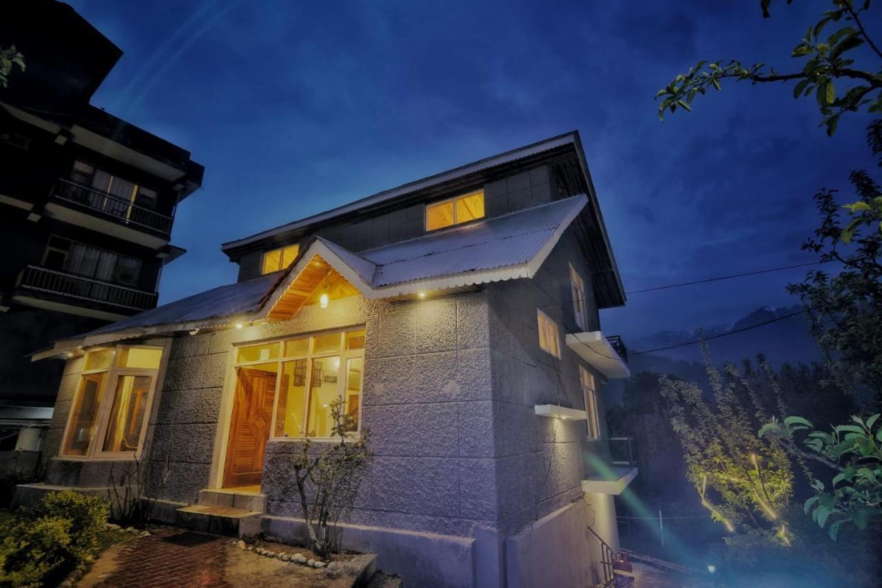 הוילה מנאלי Grey Moustache 4Bhk מראה חיצוני תמונה